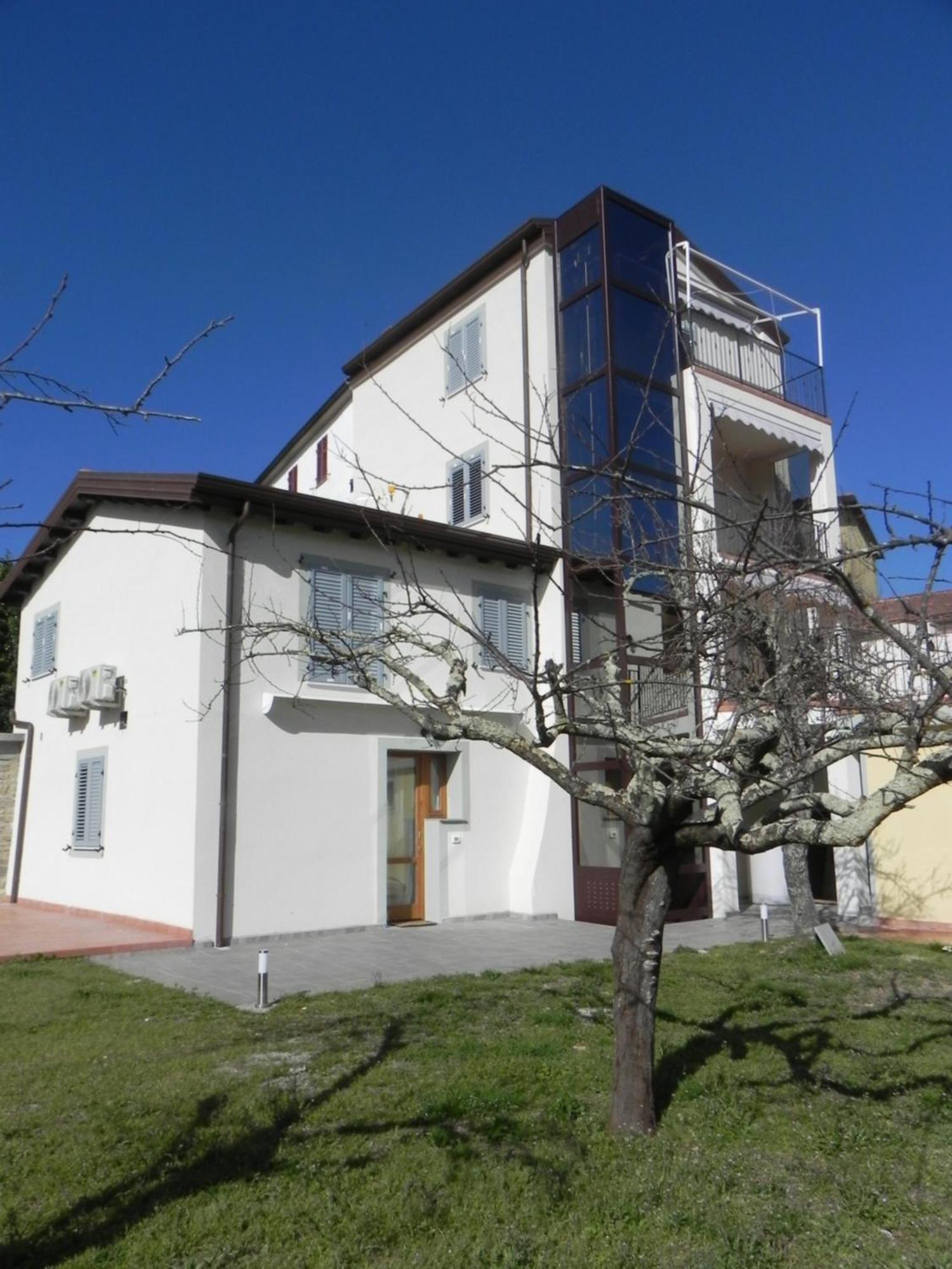 Affittacamere Borgo Degli Artisti Boutique Rooms Serricciolo Exterior foto