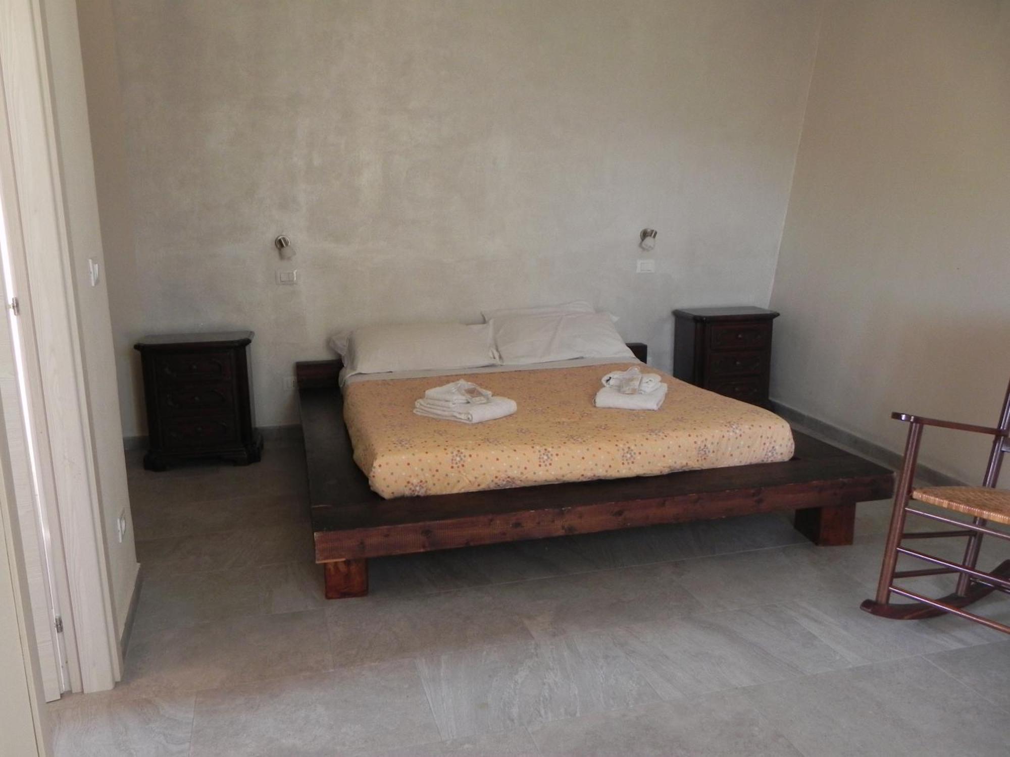 Affittacamere Borgo Degli Artisti Boutique Rooms Serricciolo Exterior foto
