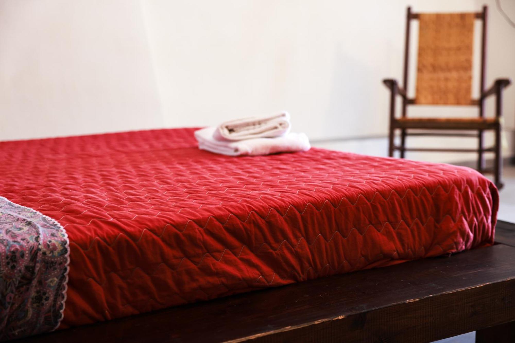 Affittacamere Borgo Degli Artisti Boutique Rooms Serricciolo Exterior foto