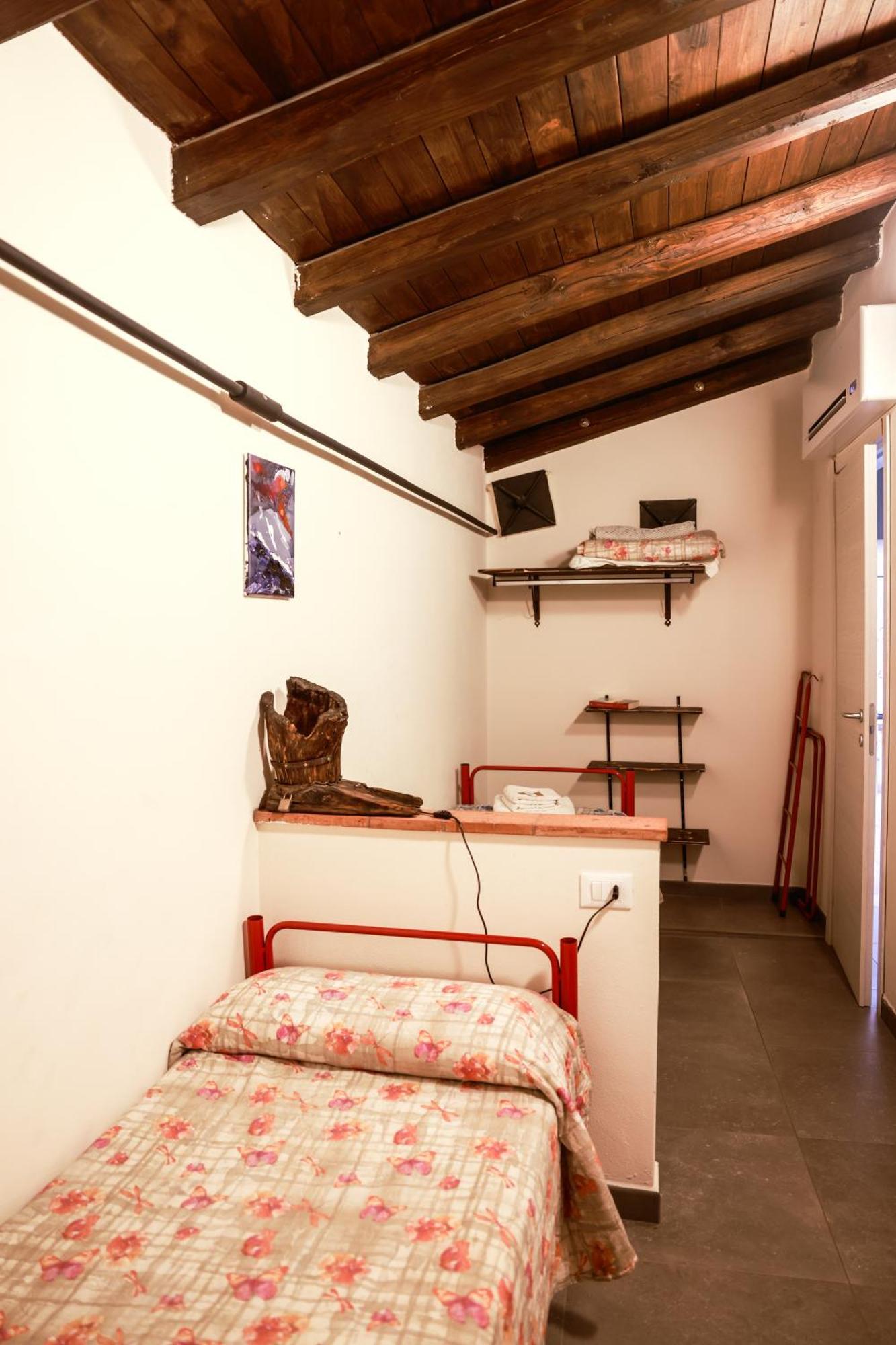 Affittacamere Borgo Degli Artisti Boutique Rooms Serricciolo Exterior foto